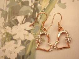 春日煥新 潮流集結(jié) | 檸檬館四月限時促銷 耳環(huán)最低3元起，服飾與美發(fā)飾品同步熱銷